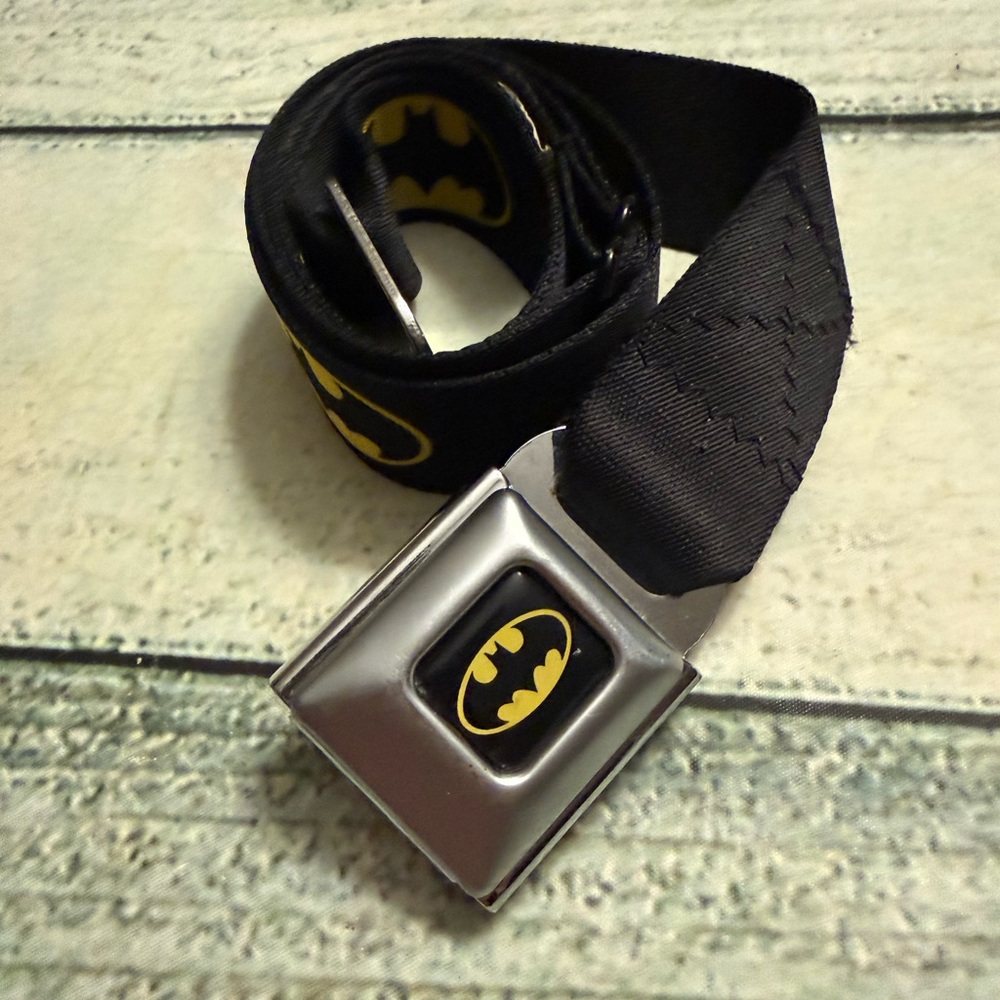 Buckle-Down Batman black and yellow seat belt.